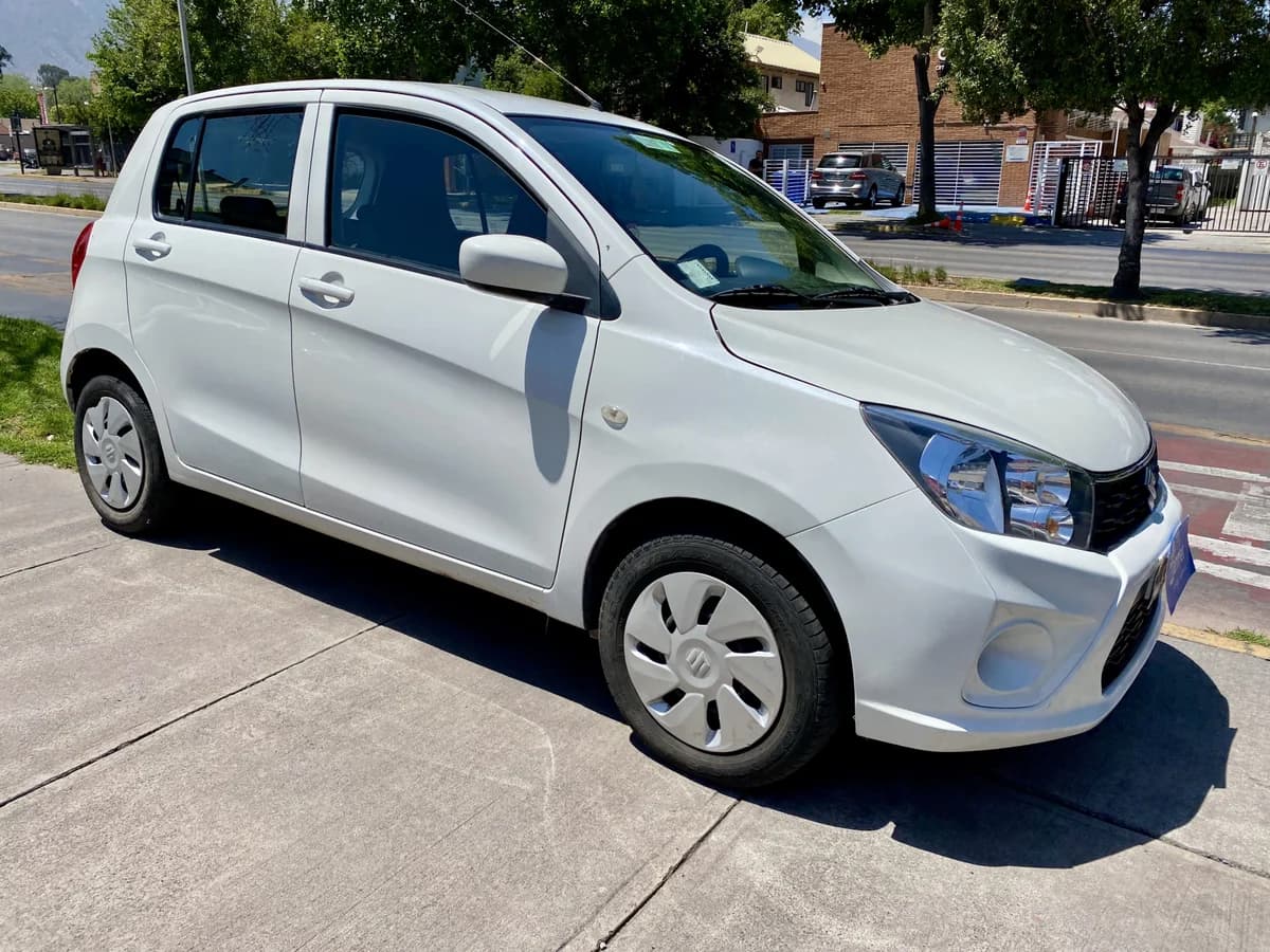 2019 SUZUKI CELERIO GLX 1.0 - Imagen 4