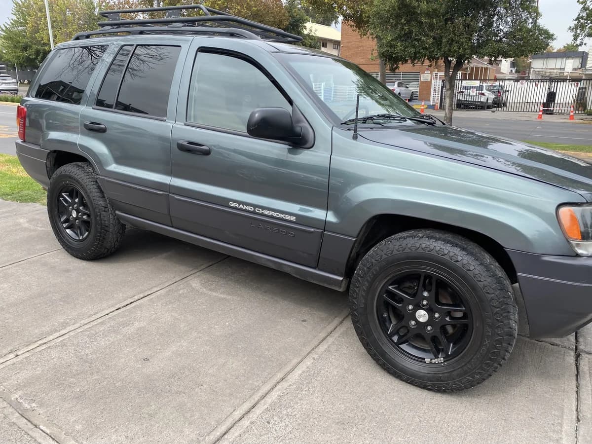 2004 JEEP CHEROKEE 4.0 AUT 4x4 - Imagen 5