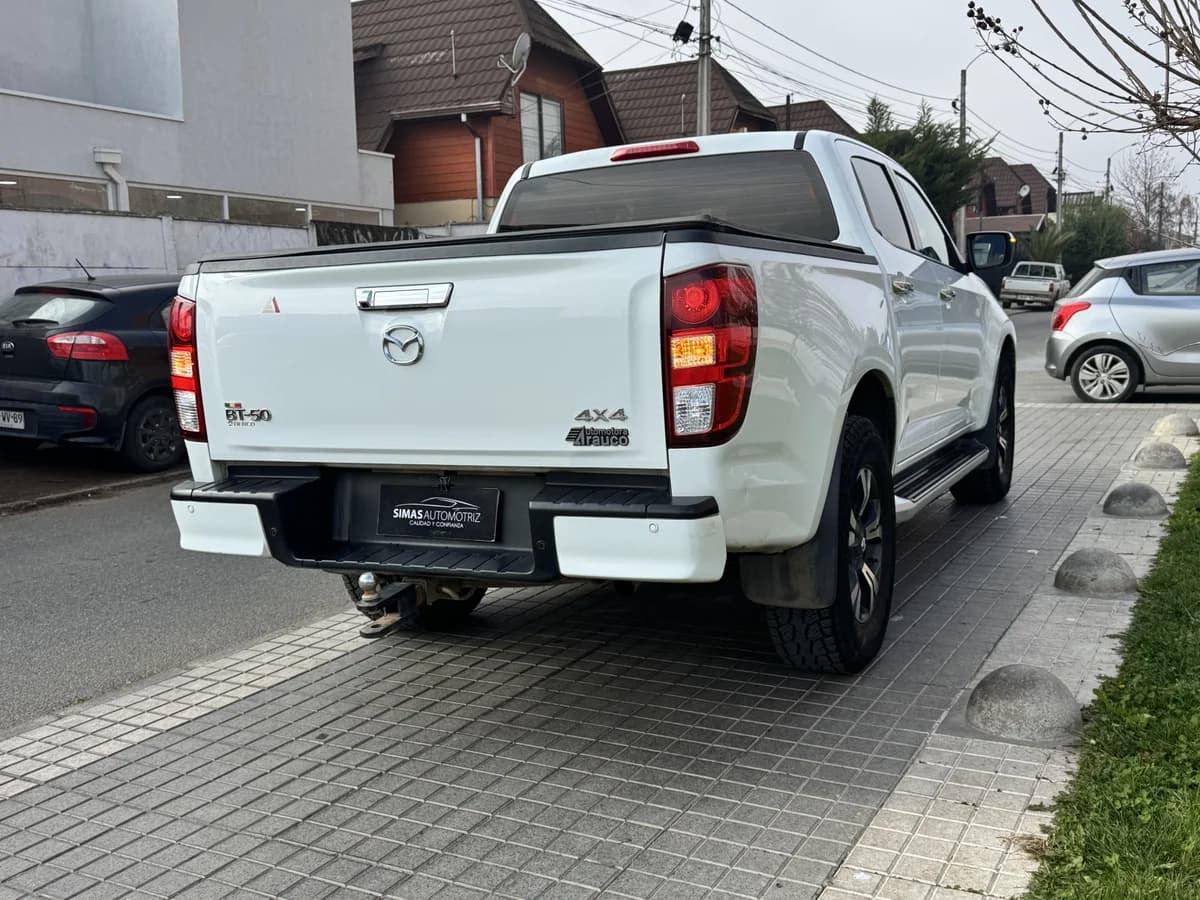 2023 MAZDA BT 50 HIGH 4X4 3.0 AUT - Imagen 5