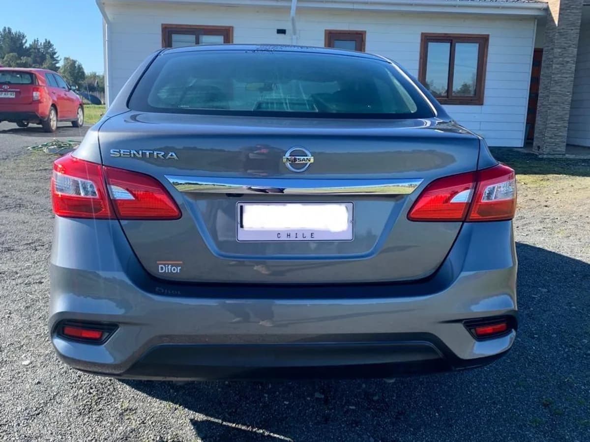 2020 NISSAN SENTRA 1.8 AT - Imagen 4