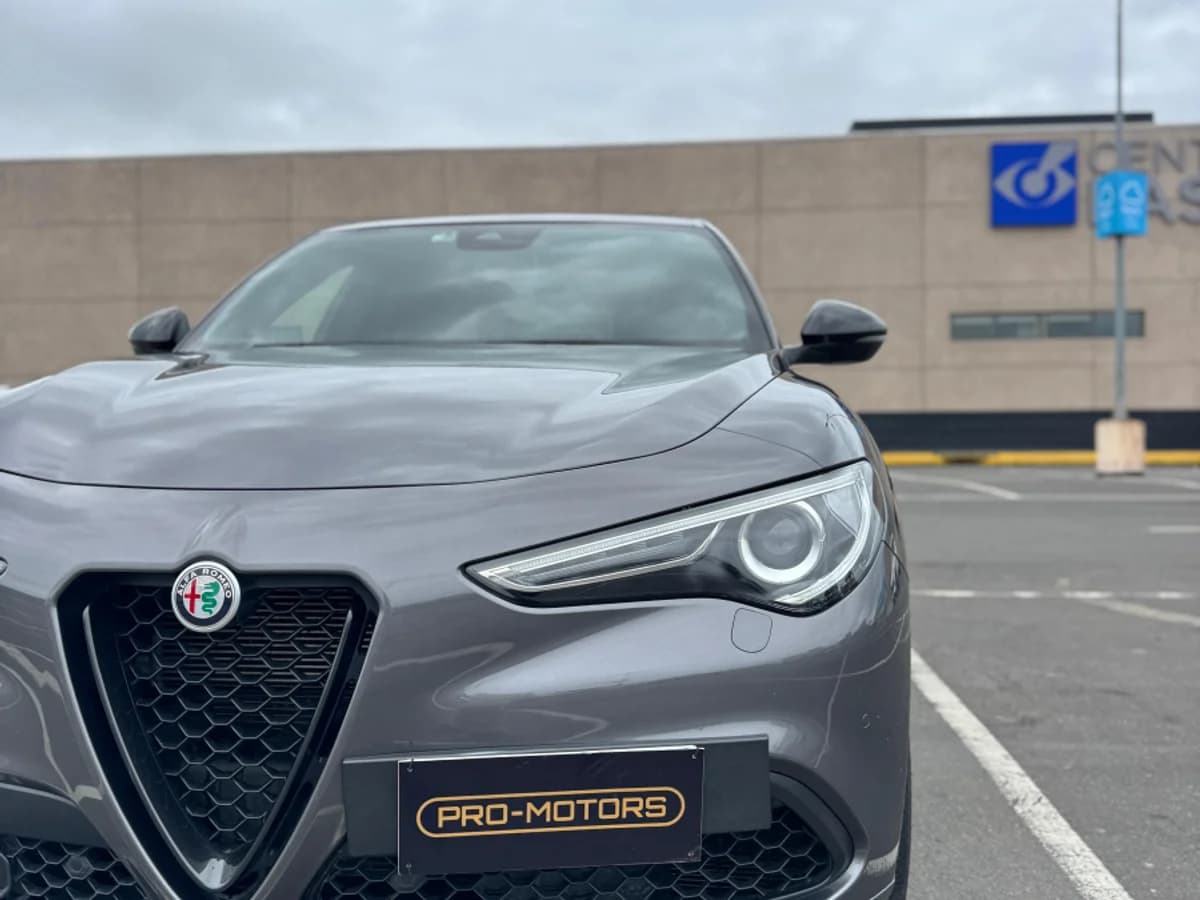 2023 ALFA ROMEO STELVIO SUPER AWD 2.0 AUT - Imagen 1