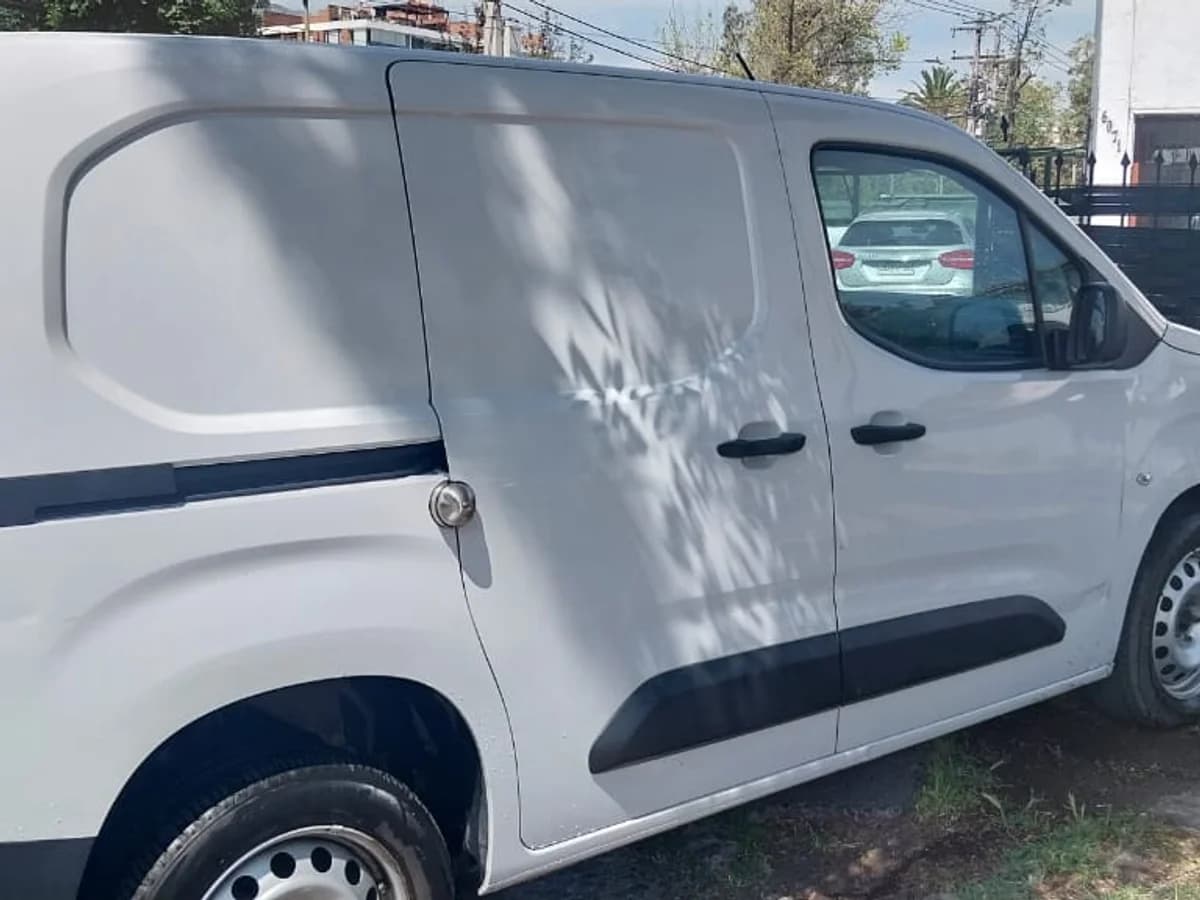 2023 PEUGEOT PARTNER L1 BLUE HDI 100 1.5 - Imagen 3