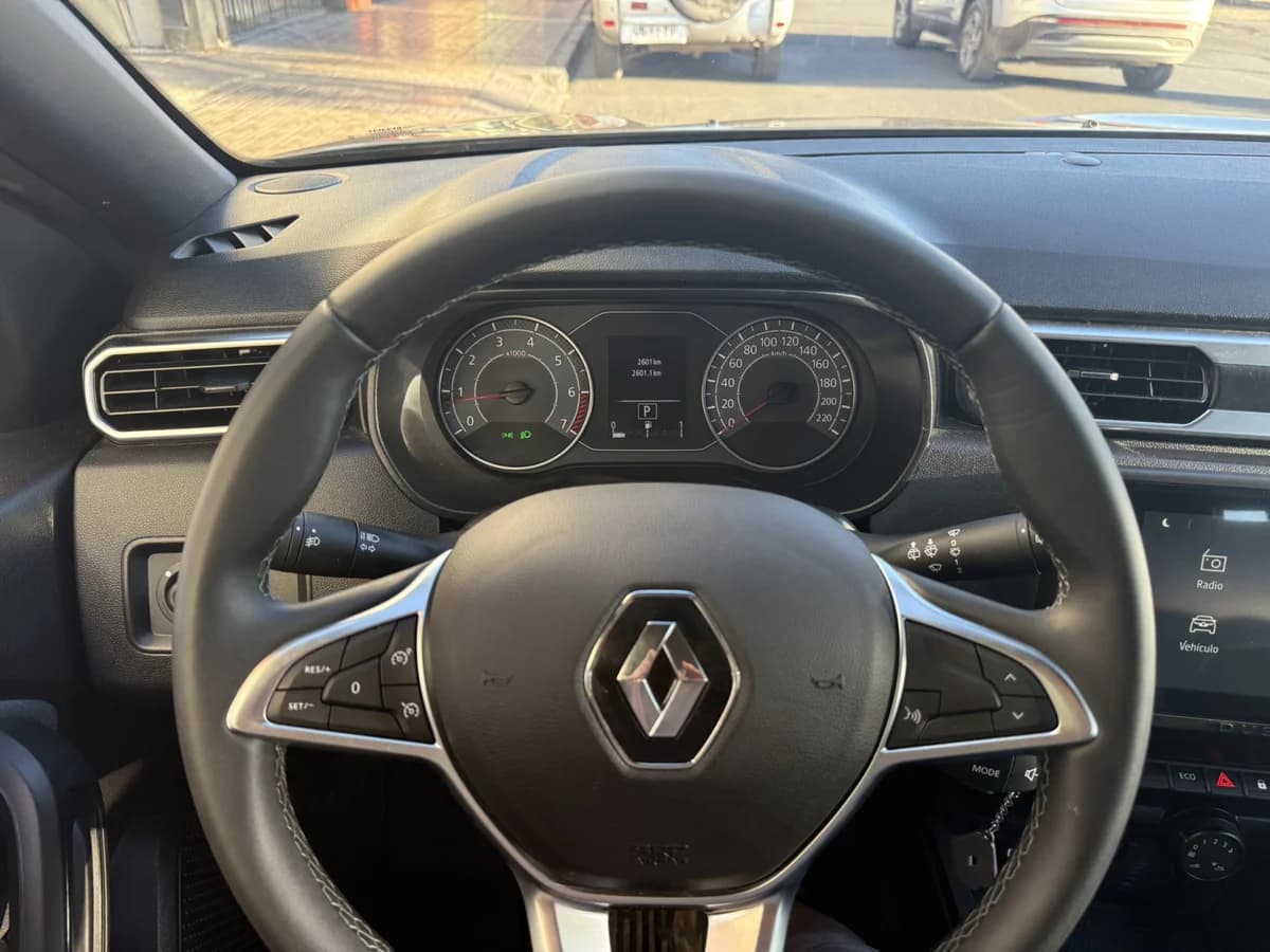 2025 RENAULT DUSTER 1.6 AUTOMATICA - Imagen 4