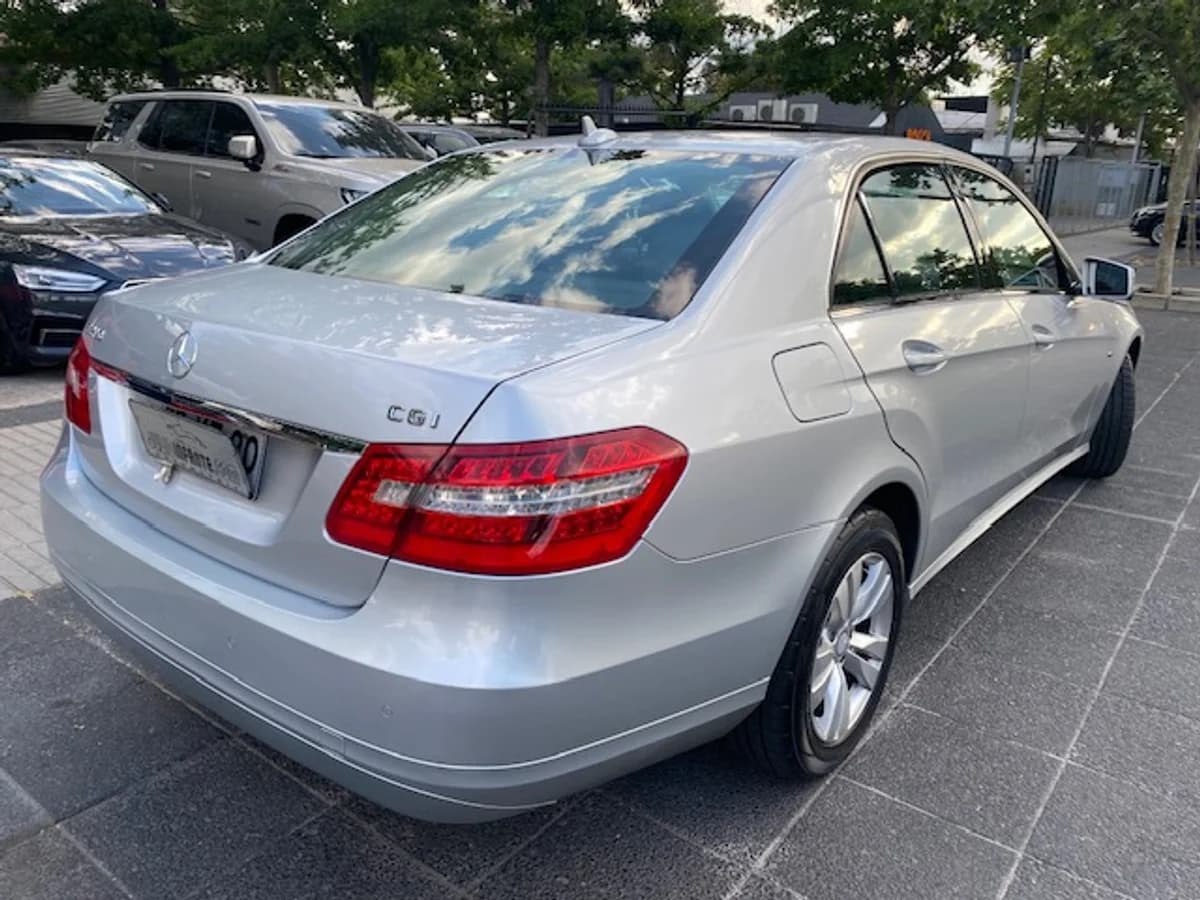 MERCEDES BENZ E200 2011 247845 - Imagen 5