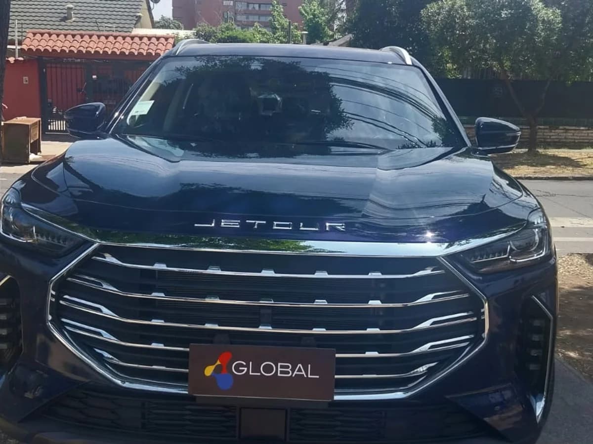 2026 JETOUR X70 PLUS 1.6 AUT - Imagen 1