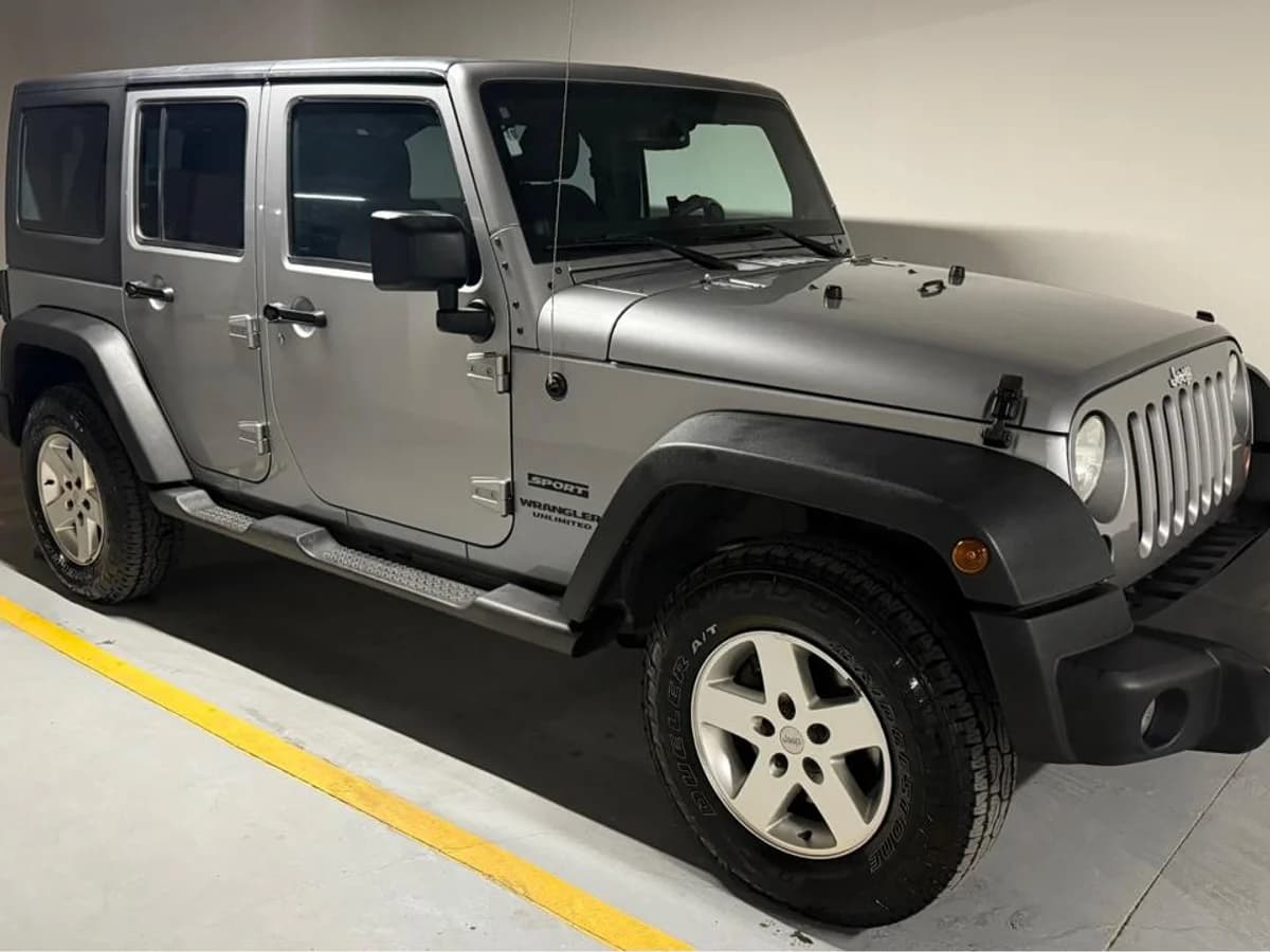 2013 JEEP WRANGLER UNLIMITED SPORT 3.6 - Imagen 1