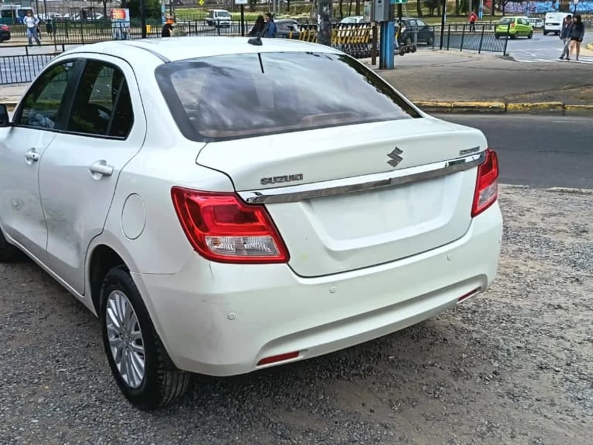 2021 SUZUKI DZIRE 1.2 AUT - Imagen 5