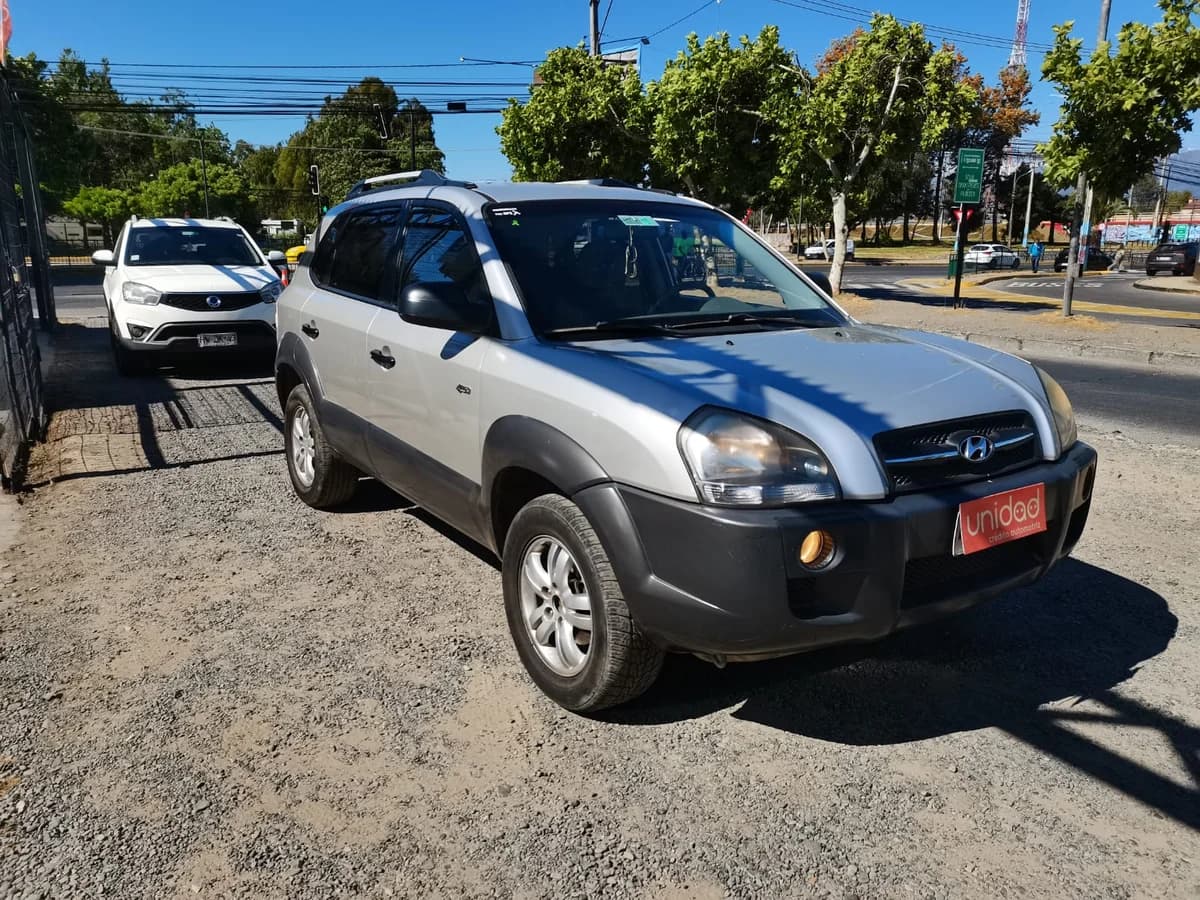 2008 HYUNDAI TUCSON GL 4X4 2.0 - Imagen 3