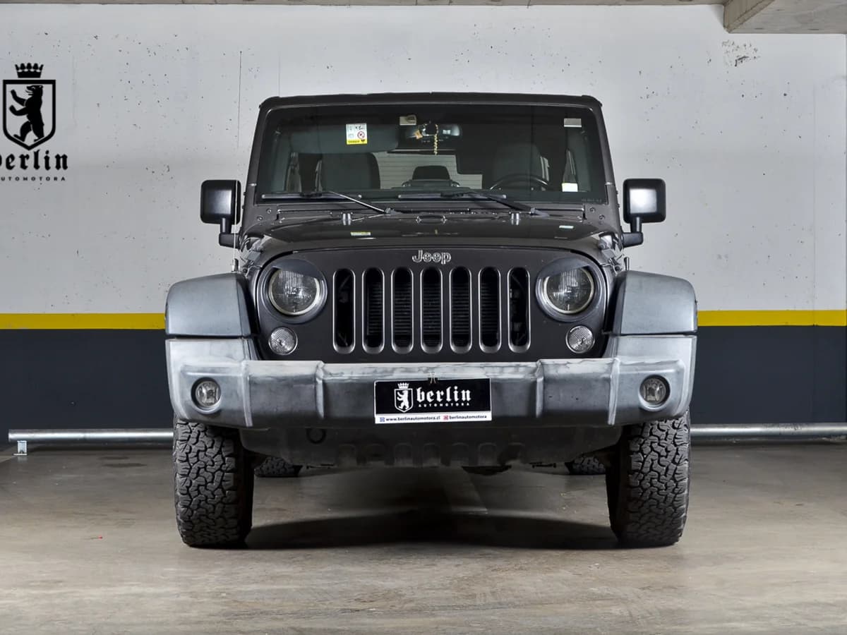 2018 JEEP WRANGLER UNLTD SPORT 4X4 3.6 AUT - Imagen 2