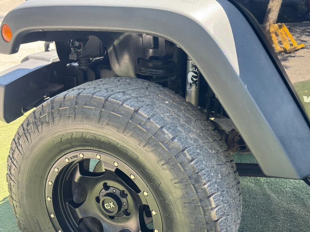 JEEP WRANGLER JK SPORT 2015 - Imagen 5