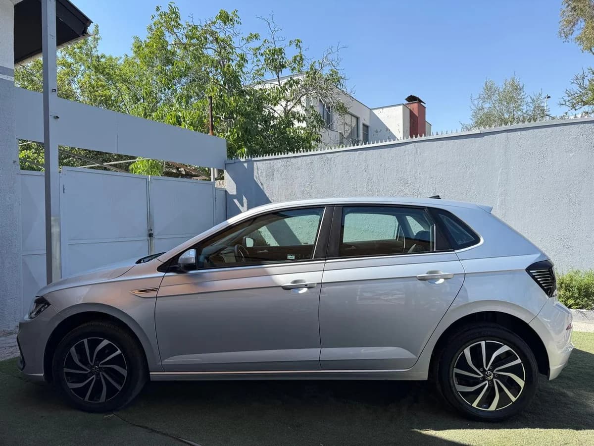 2024 VOLKSWAGEN POLO HB HIGHLINE 1.6 - Imagen 2