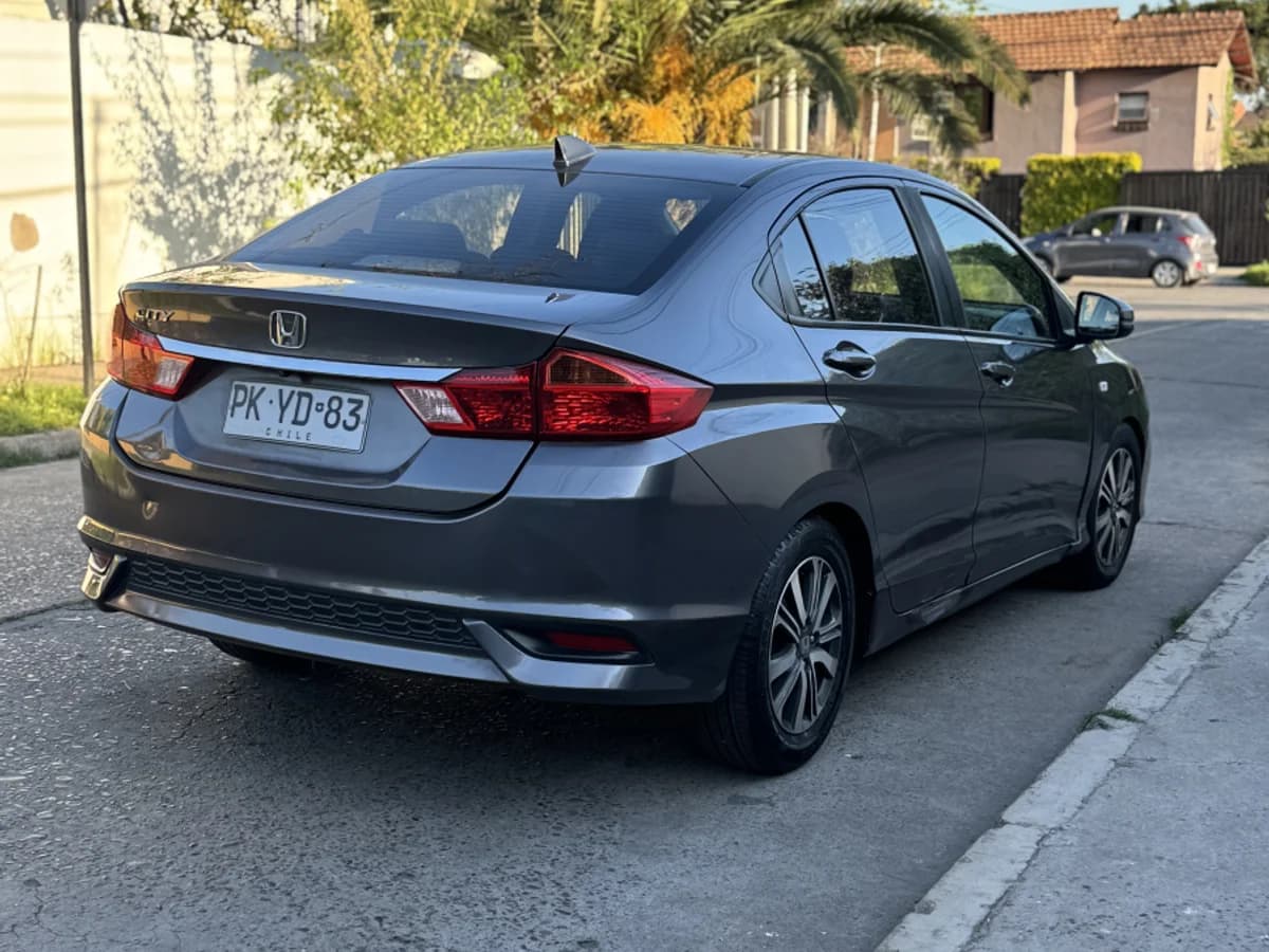 2021 HONDA CITY EXL HB 1.5 AUT - Imagen 4