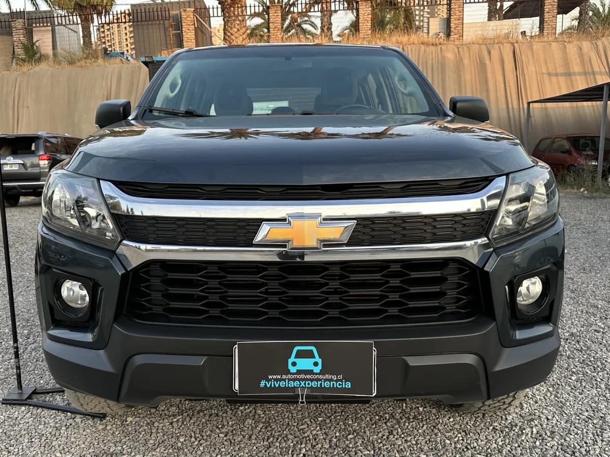 2022 CHEVROLET COLORADO 2.8TD AUT LT 4WD UNICO DUEÑO - Imagen 3