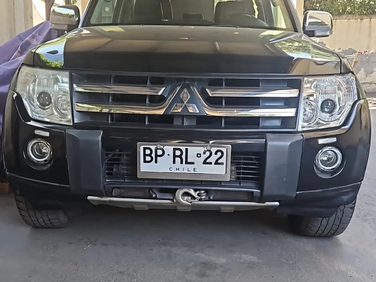 2010 MITSUBISHI MONTERO 3.8 - Imagen 4