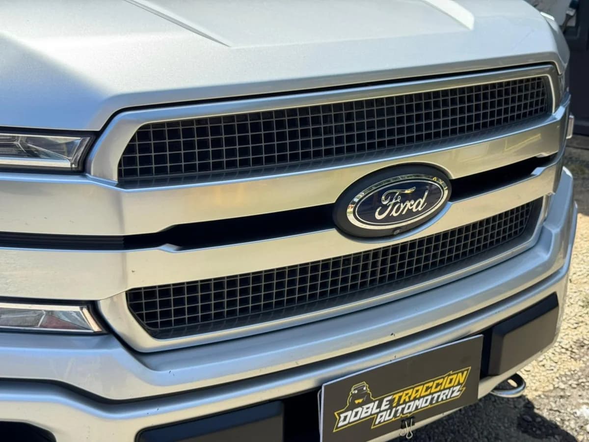 FORD F-150 PLATINUM 2018 - Imagen 3