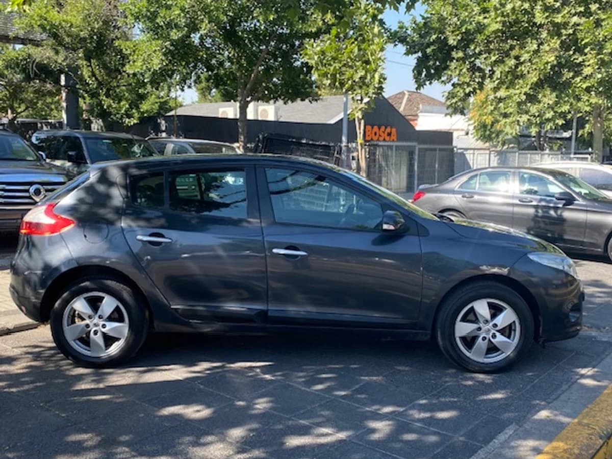 RENAULT MEGANE 2011 249797 - Imagen 5