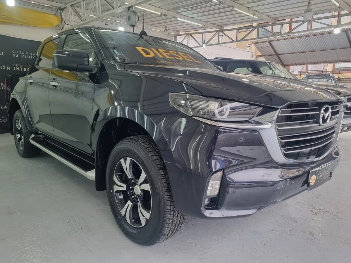 2022 MAZDA BT 50 4X4 3.0 AUT - Imagen 1