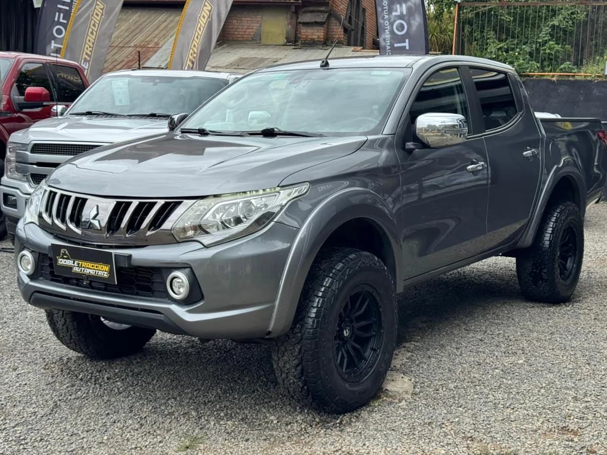 2018 MITSUBISHI L200 DAKAR HP 4X4 2.4 - Imagen 5