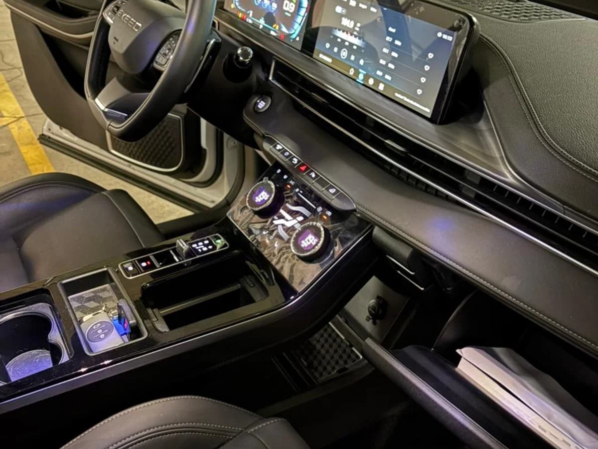 2025 EXEED LX Unimited - Imagen 5