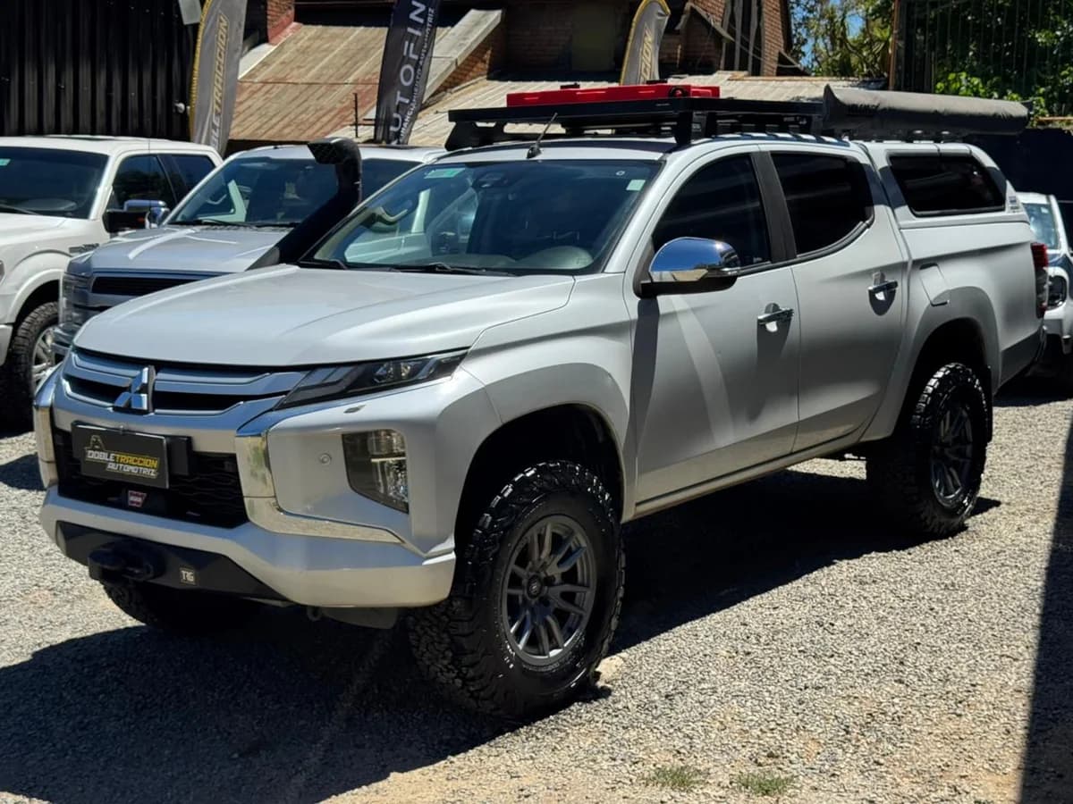 MITSUBISHI L200 DAKAR HP 2020 - Imagen 4