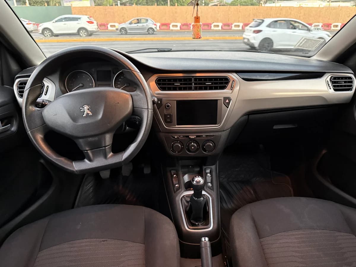 Peugeot 301 2020 - Imagen 2