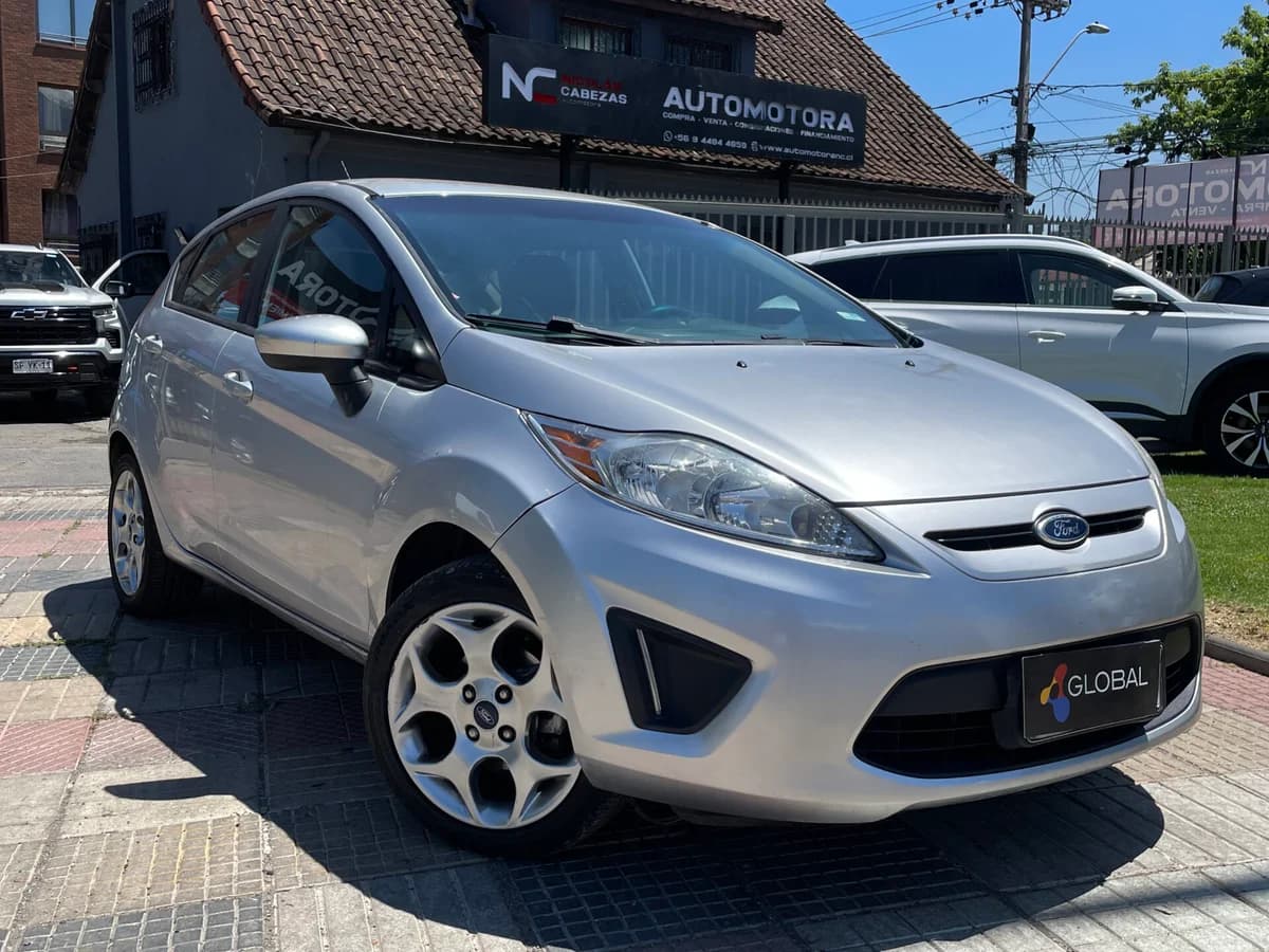 Ford Fiesta 2013 - Imagen 2