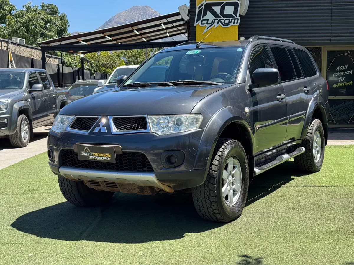 MITSUBISHI MONTERO SPORT G2 2011 - Imagen 3