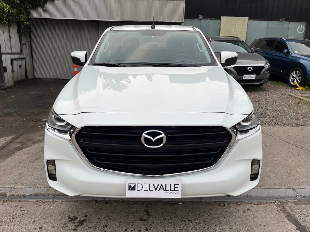 2022 MAZDA ALL NEW BT 50 4X4 3.0 AUT - Imagen 2