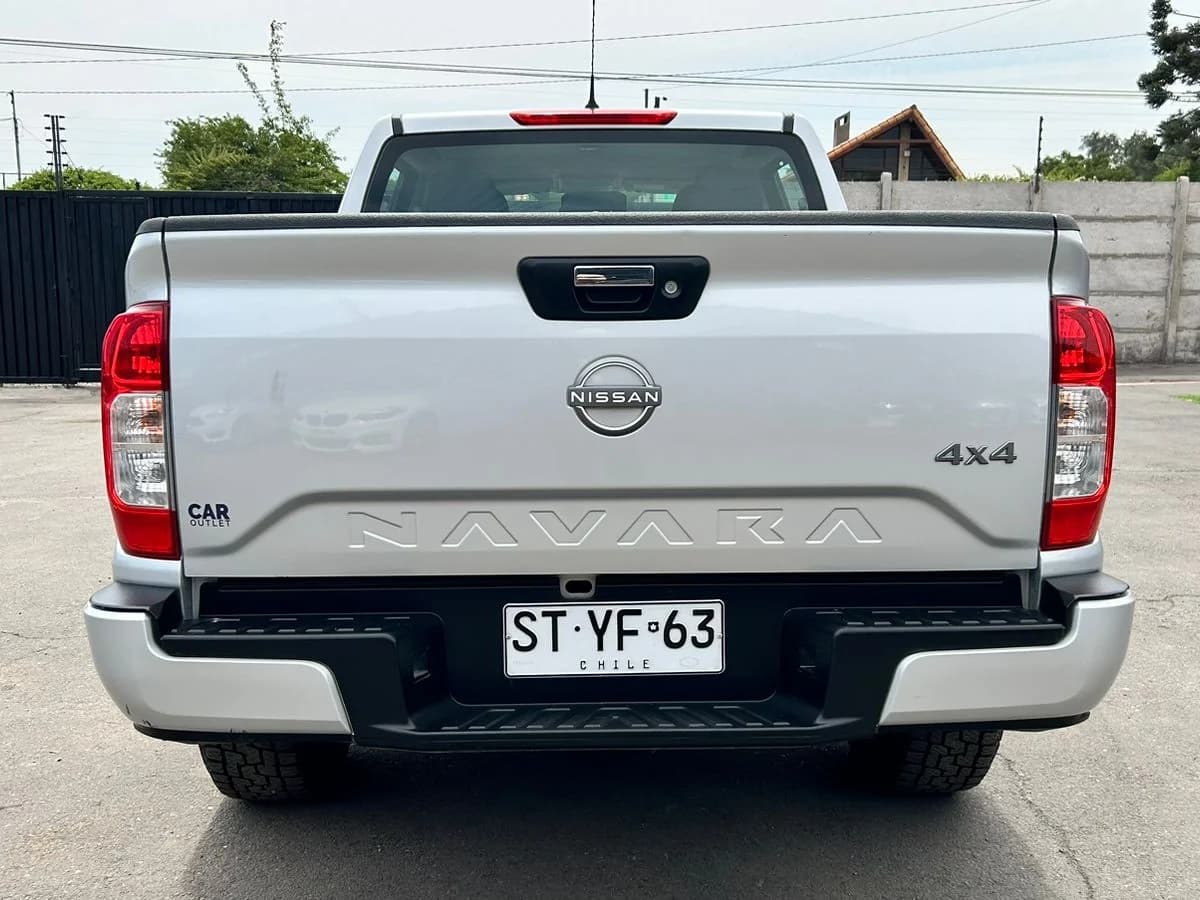 2023 NISSAN NAVARA D CAB MT 4X4 2.3 - Imagen 4