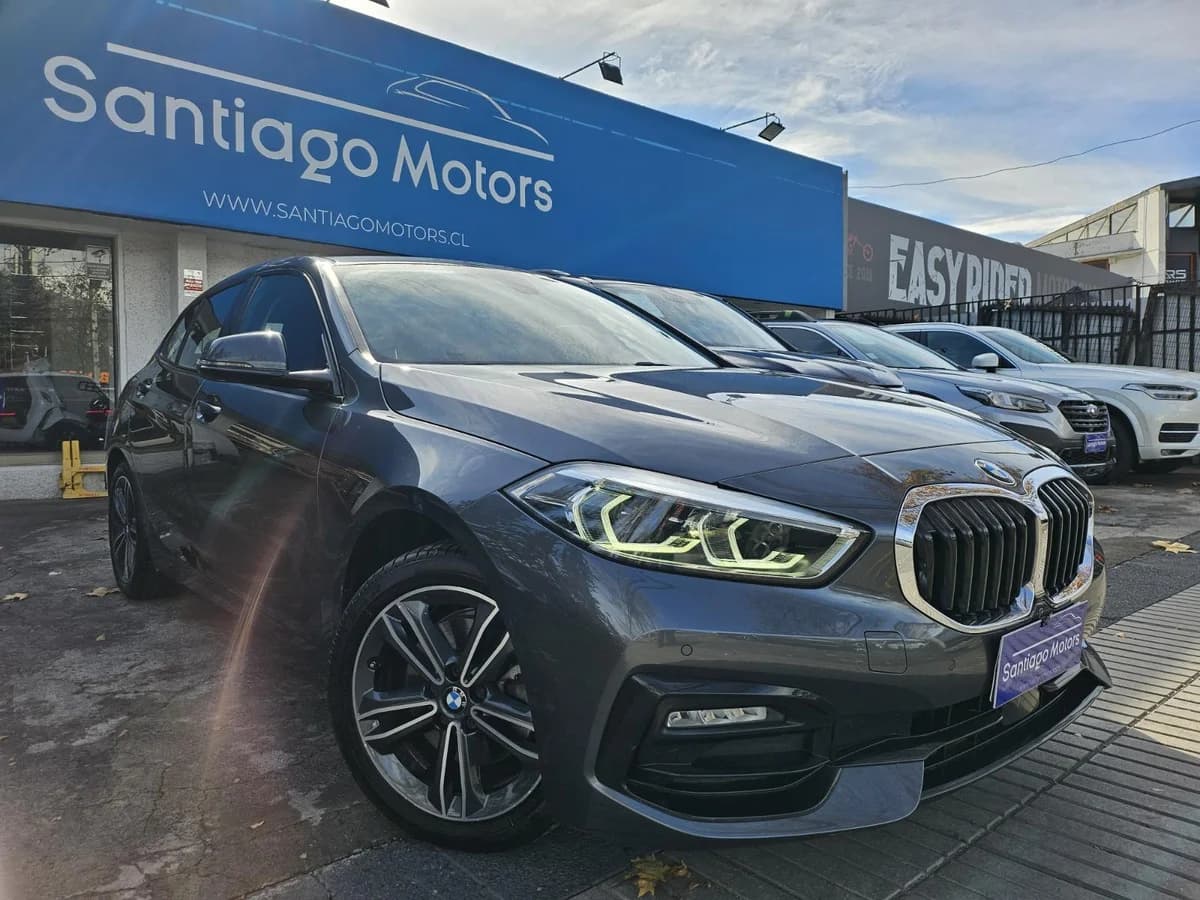 2021 BMW 118 - Imagen 1