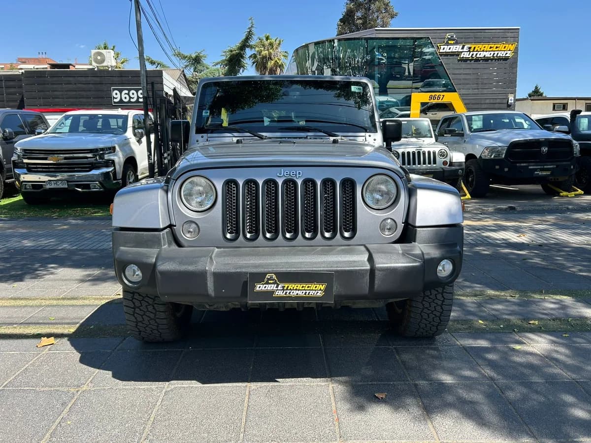 2016 JEEP WRANGLER UNLIMITED 4X4 2.8 AUT - Imagen 2
