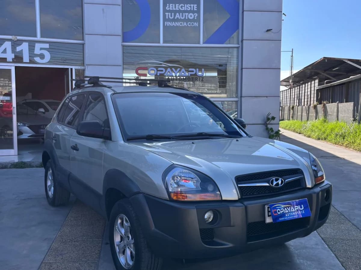 2010 HYUNDAI TUCSON GL 4X4 2.0 AUT