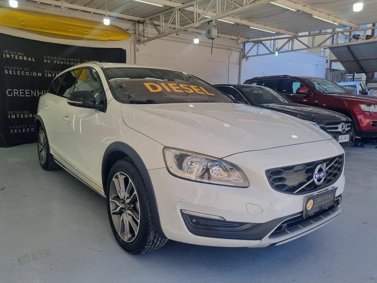 VOLVO V60 D4 2.4 LTD AWD AUT